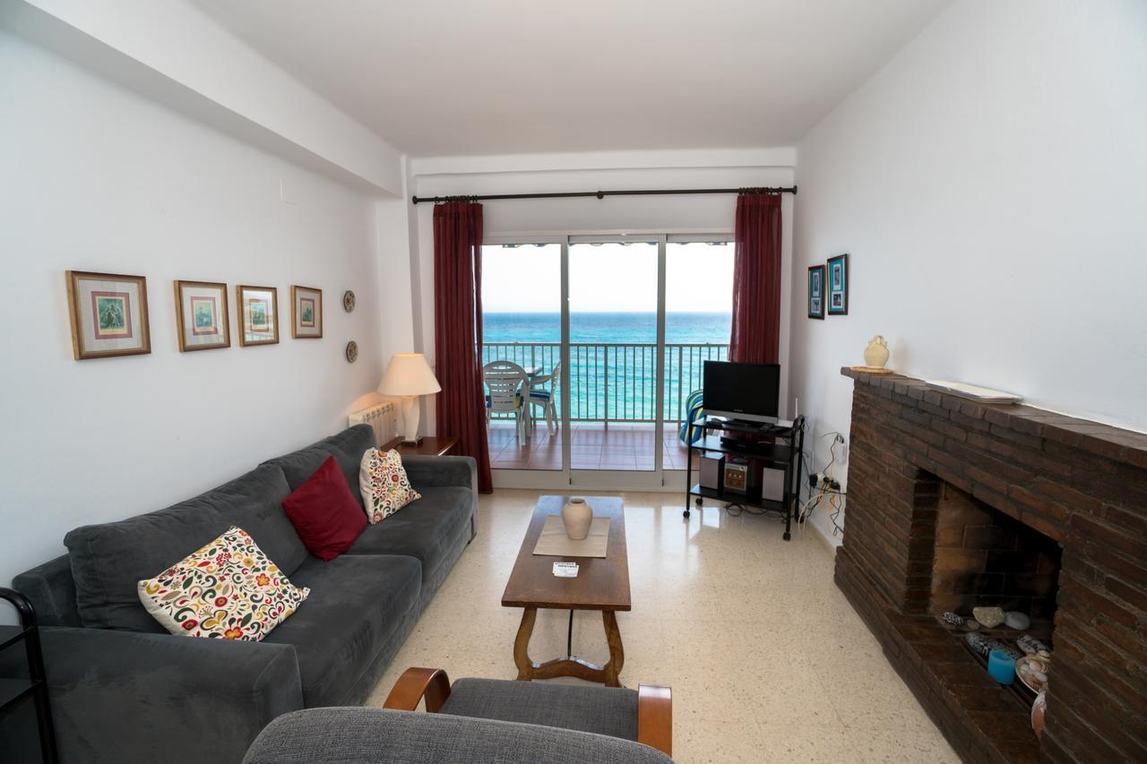 Carabeo 60 2B Menyber Apartment Nerja Exterior photo